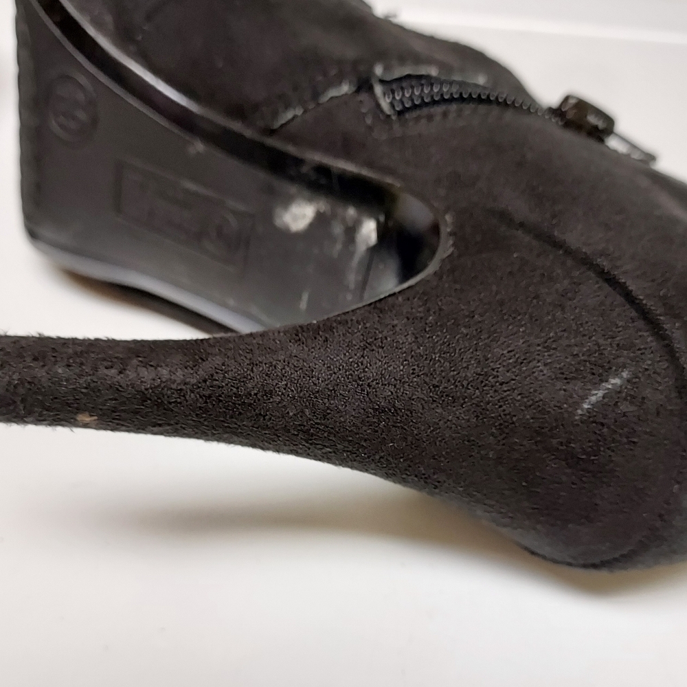 🖤 Mootsies Tootsies Criss Cross Ballerina Style Faux Suede Heels Size 6.5 - Picture 5 of 6